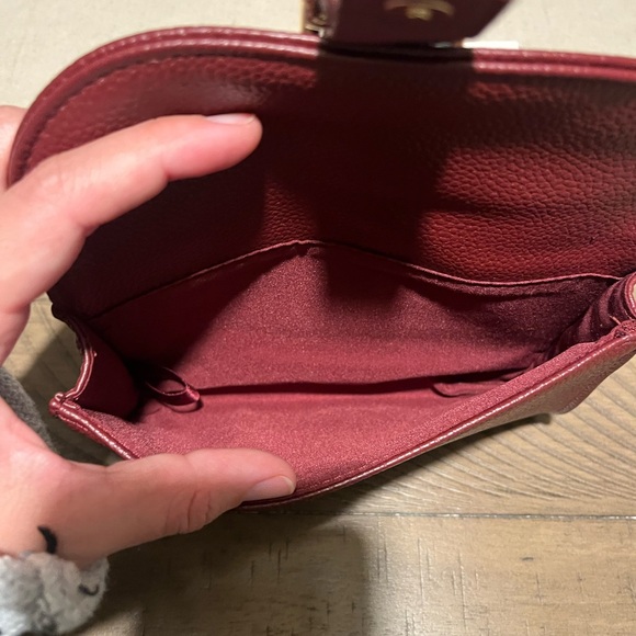 Chloé - Picture 3 of 8